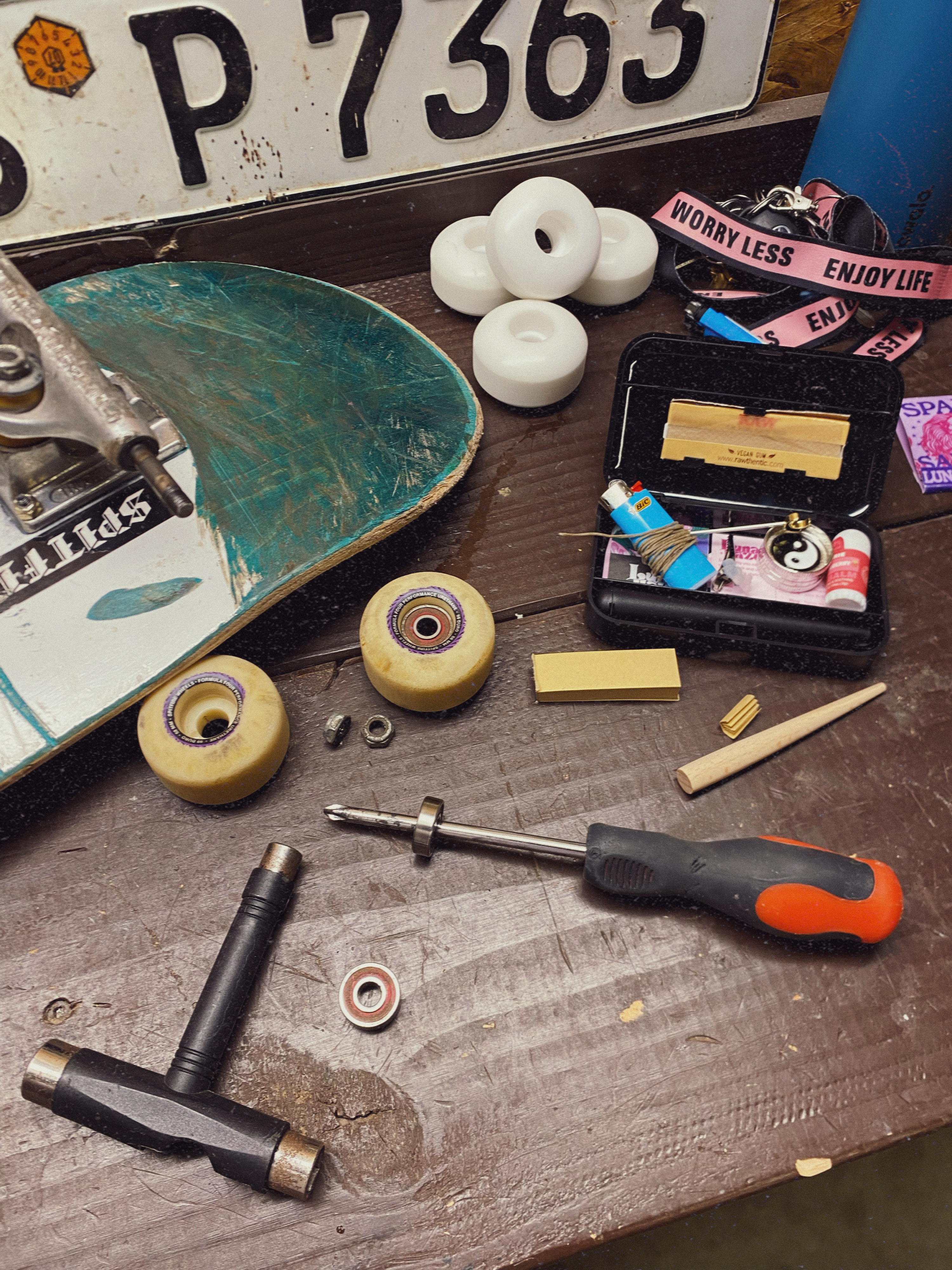 Lunar Haze Bongs of the Dead product still